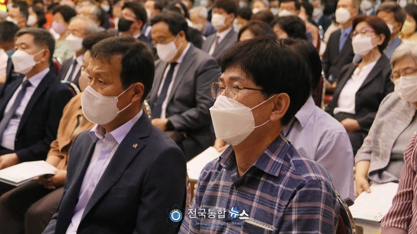(재)변화산기도원 이사장 및 원장 취임감사예배 모습./전국통합뉴스=이승주 기자