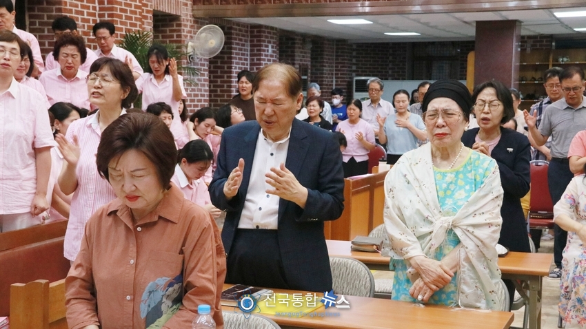 '2025여름산상부흥대성회' 모습 / 전국통합뉴스=이승주 기자