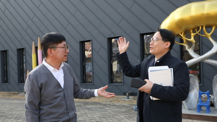 조영종 교육학 박사 , 논산에서『다시, 돌봄의 길 위에서』북콘서트 성황리에 개최