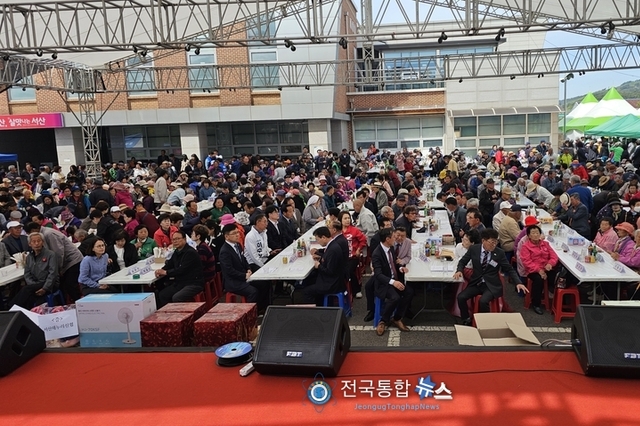 서산시 운산면, ‘제54회 어버이날 기념 경로행사’ 성황리 개최… “효(孝)로 하나 된 지역 공동체”