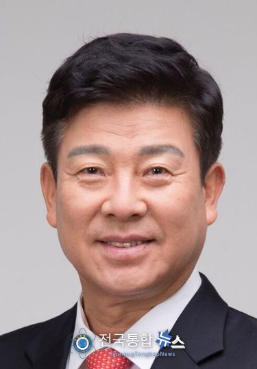 박범인 금산군수, 