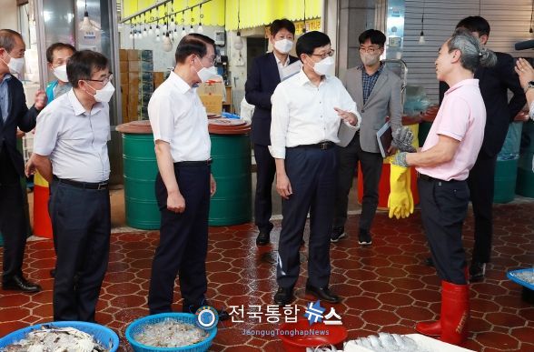 정무부지사 행안부 차관 전통시장 방문