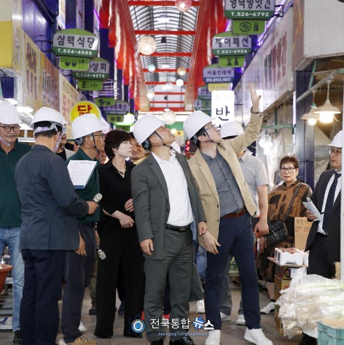 서철모 서구청장, 도마큰시장 아케이드 보수공사 현장 점검